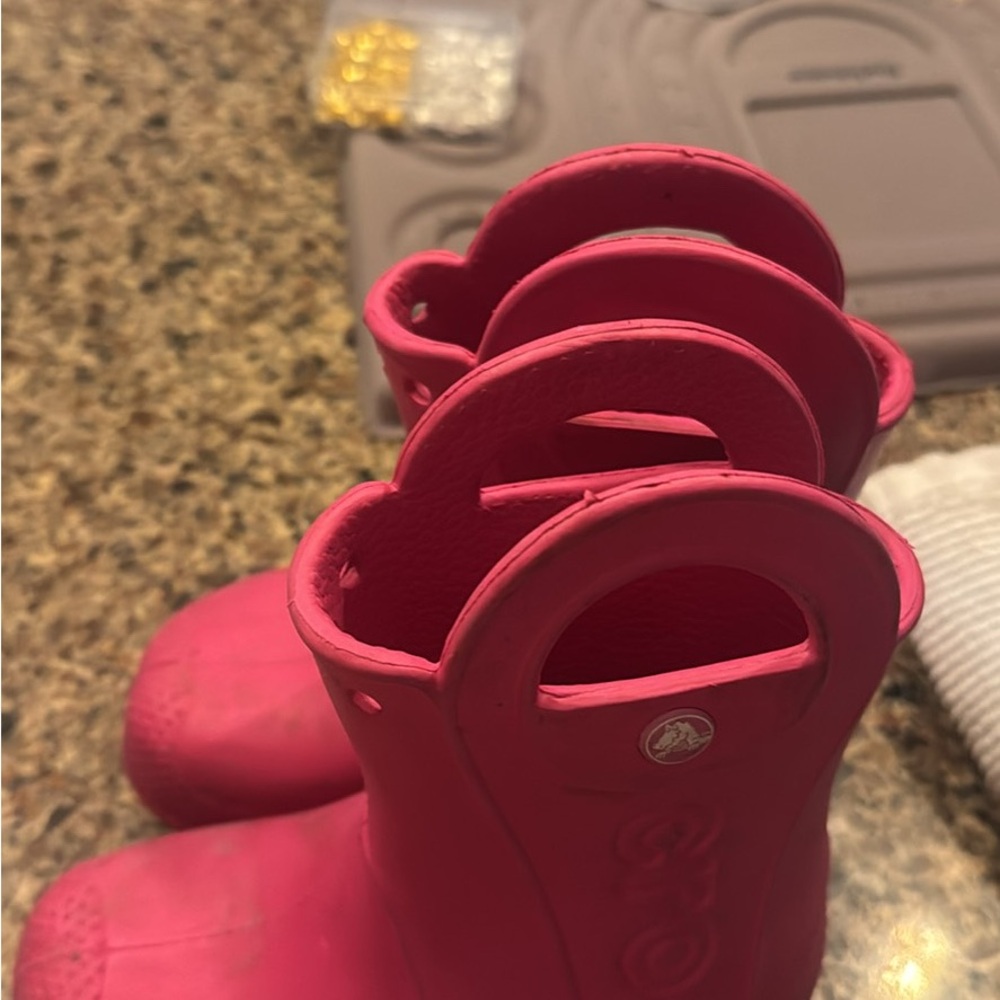 CROCS Kids' Vibrant Pink Rain Boots